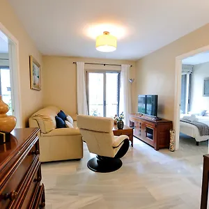 Acogedor Apartamento Junto A Calle Larios By Renthas Malaga