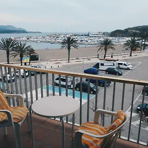 Mediterranean View Apartment Llanca